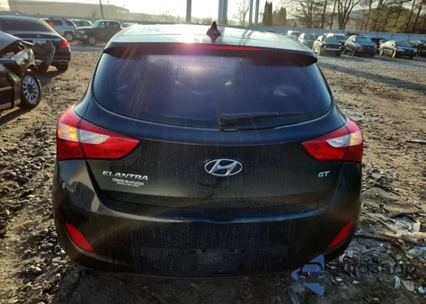 2013 Hyundai Elantra Gt z USA, uszkodzony, nr VIN KMHD35LE8DU034095